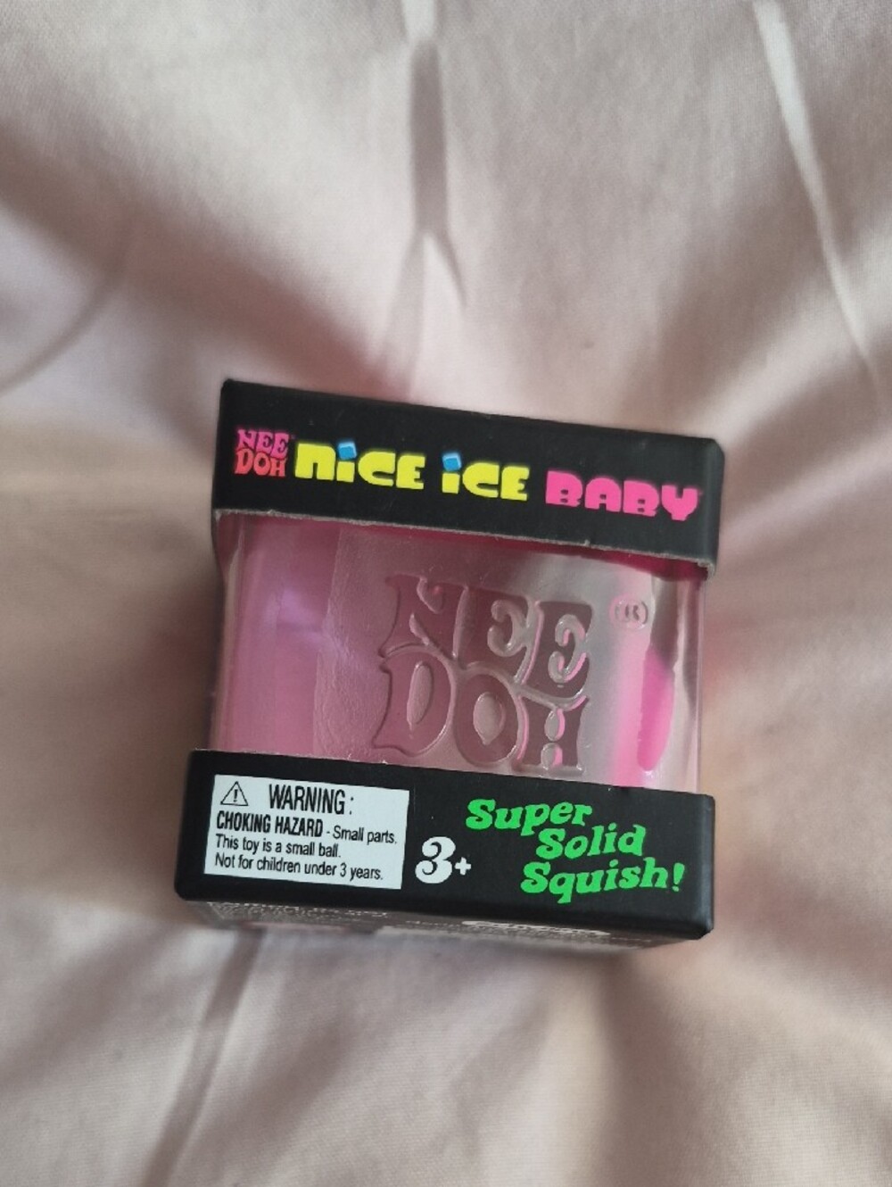 Needohs Rare Pizza And 2 Ice Cubes. - Picture 4 of 6